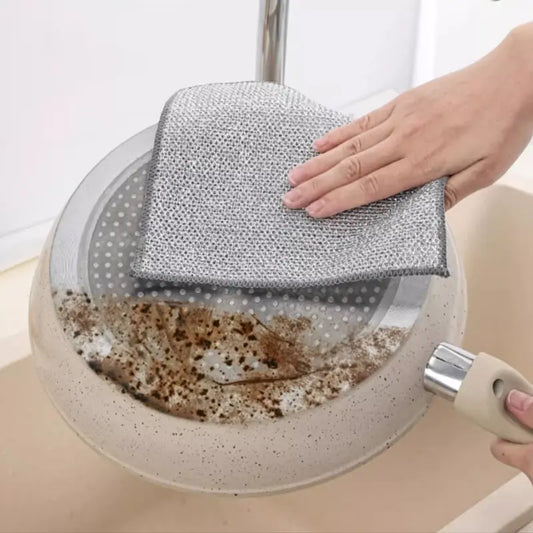 مناديل التنظيف المعدنية