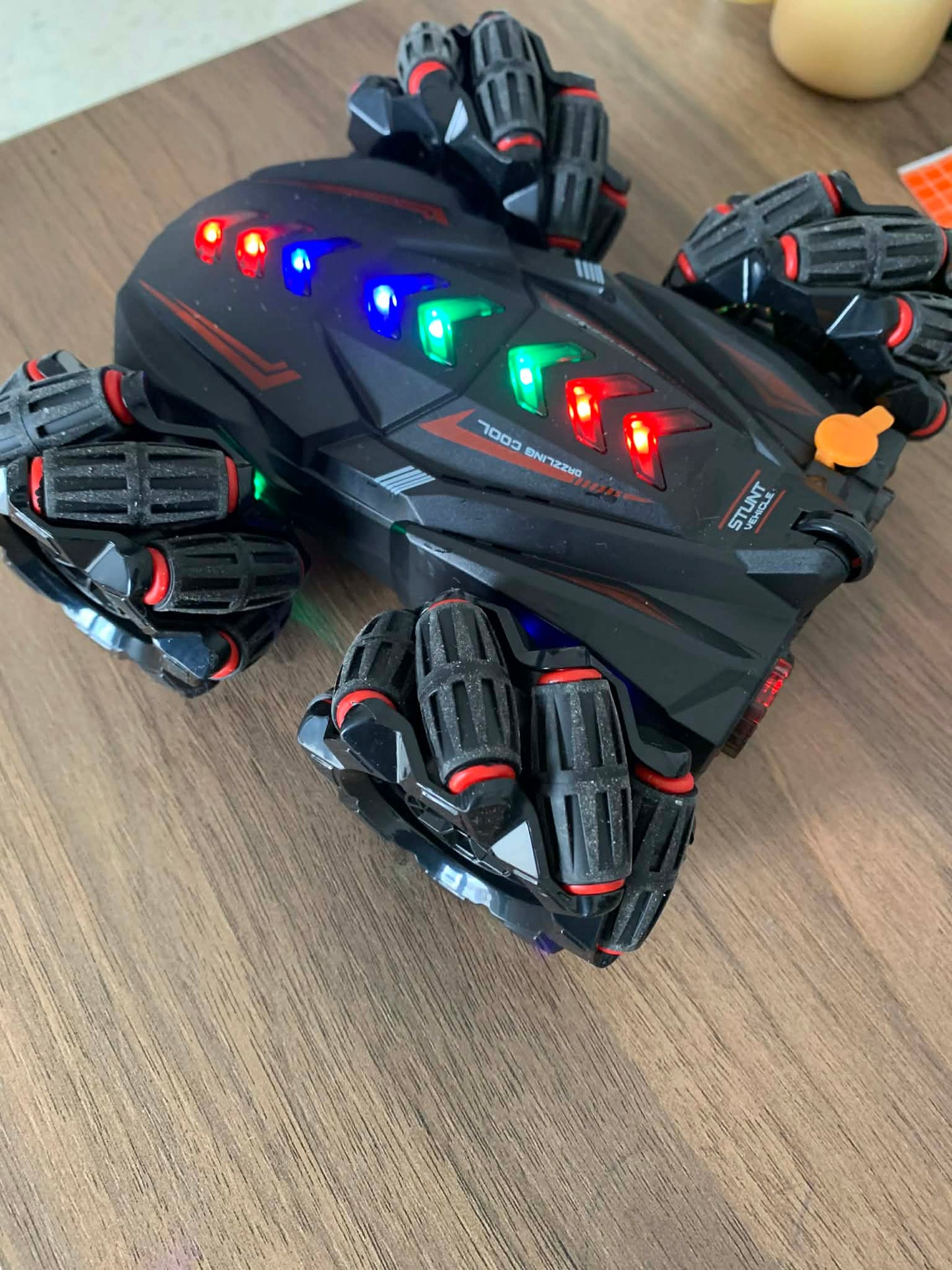 Magic Hand Car